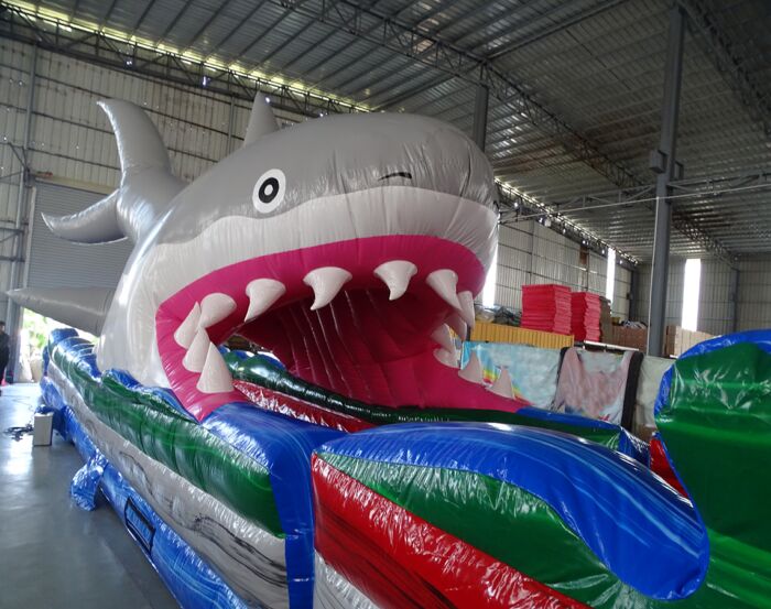 29 great white 5 1140x900 » BounceWave Inflatable Sales