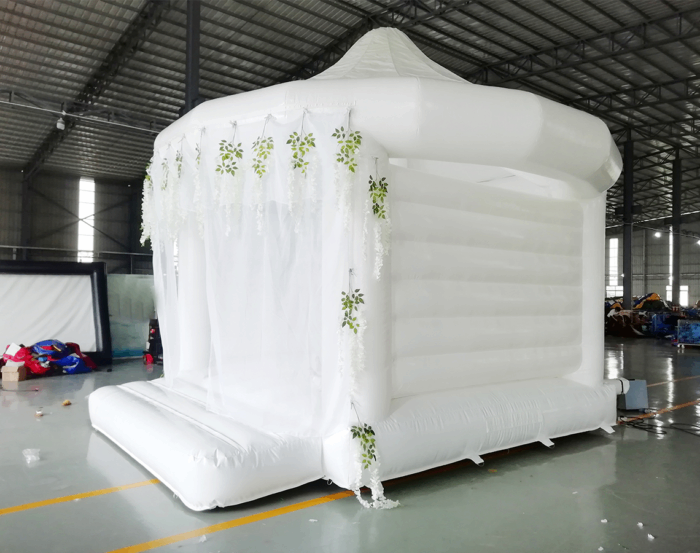 White wedding 2 » BounceWave Inflatable Sales