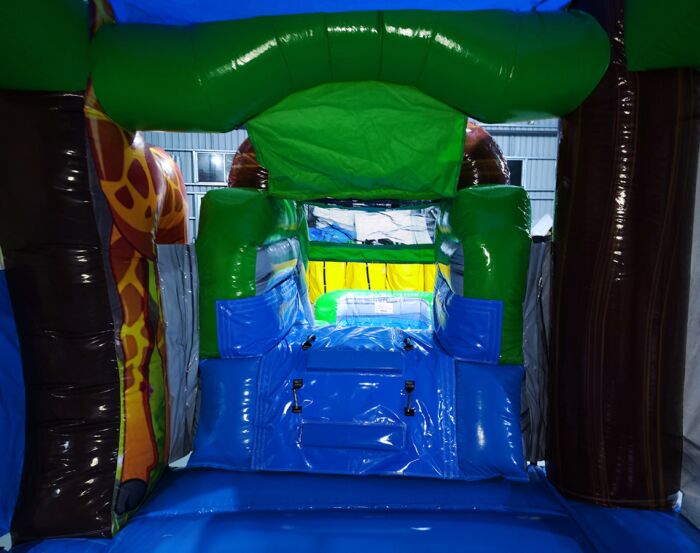 giraffe safari Econo combo 2023030376 7 Jeremiah Vlcek » BounceWave Inflatable Sales